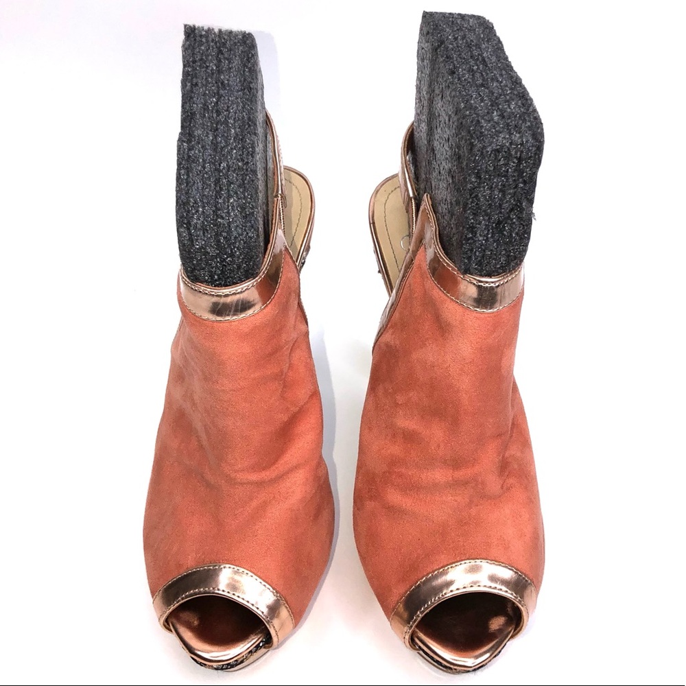 JESSICA SIMPSON ROSE GOLD PLATFORM HEELS - Picture 3 of 8
